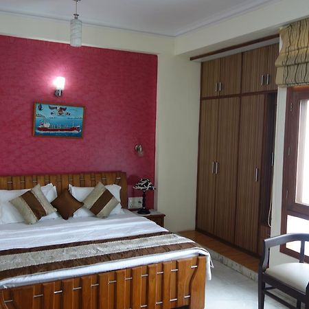 Sabs Bed And Breakfast New Delhi Exteriör bild