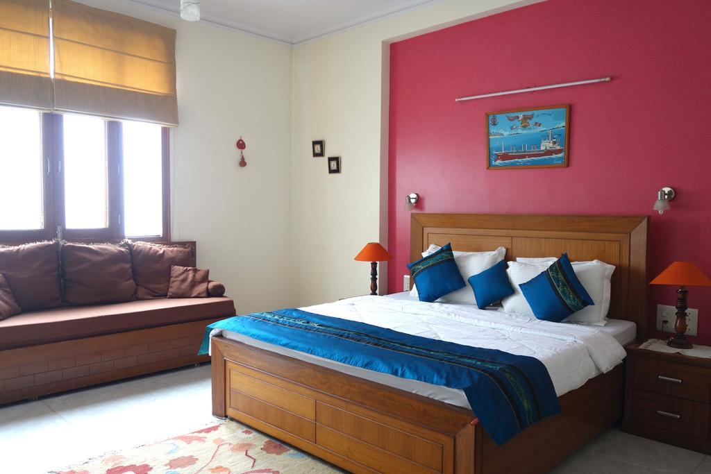 Sabs Bed And Breakfast New Delhi Exteriör bild