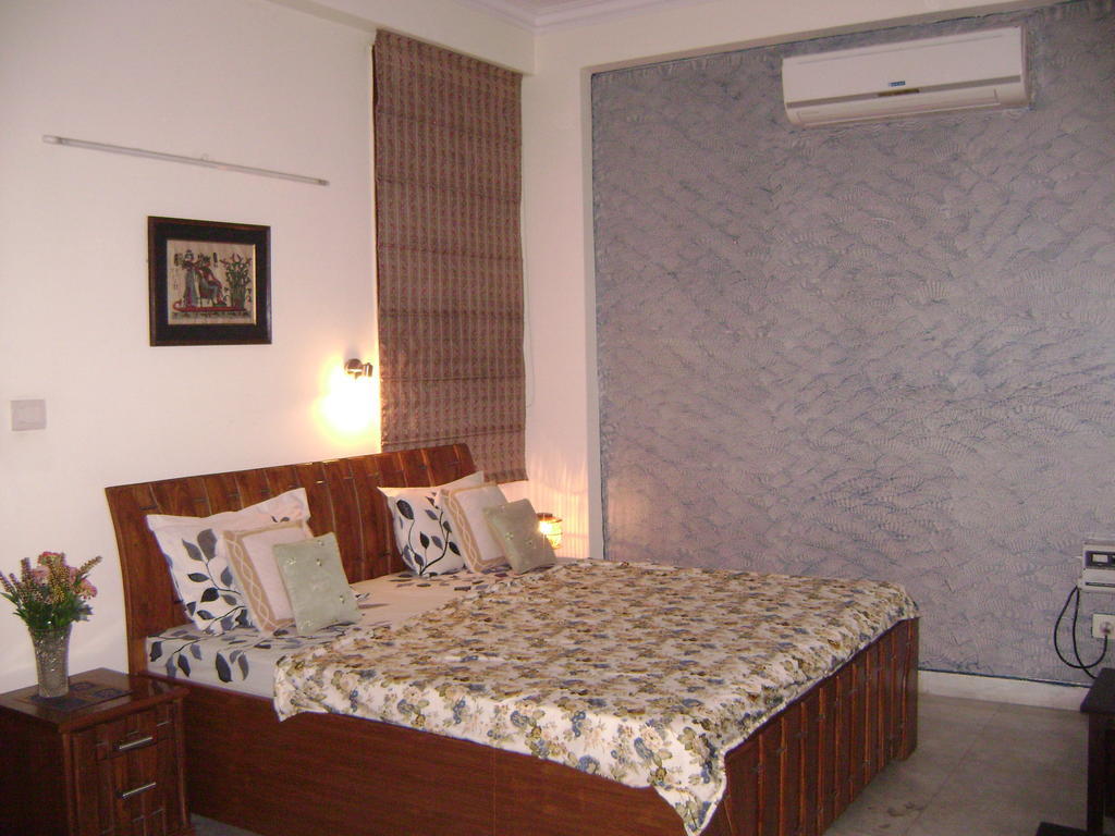 Sabs Bed And Breakfast New Delhi Rum bild