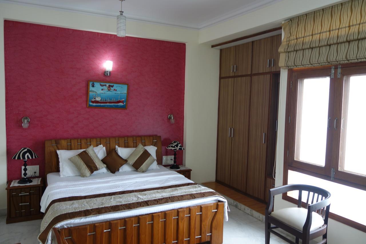 Sabs Bed And Breakfast New Delhi Exteriör bild